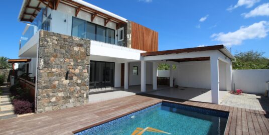 Maison Neuve à Vendre – Trou aux Biches